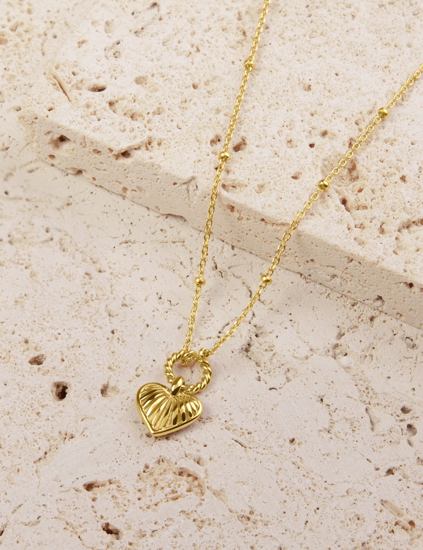 Pastiche  Amore Necklace - J1201YG_40